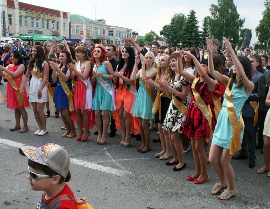 В добрый путь, выпускники! У вас всё получится! (+фото)