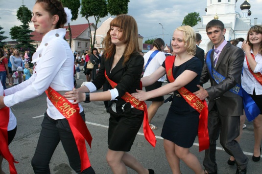 В добрый путь, выпускники! У вас всё получится! (+фото)