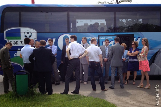 Депеша дня. 31.05.13. Большое оживление в центре Слуцка