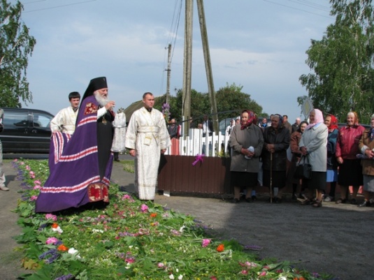 Освящение Храма архангела Михаила в Денисковичах 1 июня 2013 года (фоторепортаж)