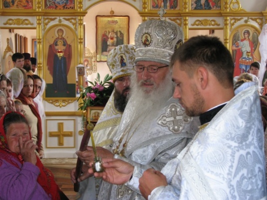 Освящение Храма архангела Михаила в Денисковичах 1 июня 2013 года (фоторепортаж)