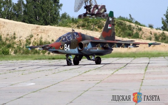 Лидские летчики начали подготовку к праздничному параду
