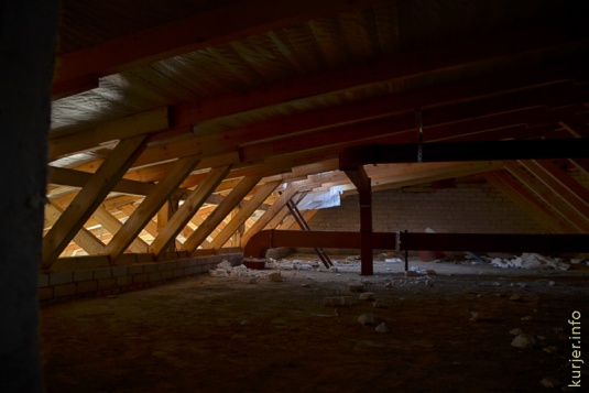 Большие стройки Слуцка. Здание стадиона: внутри, снаружи и в корне