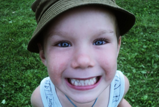 На мир мы смотрим по-другому (+фото)