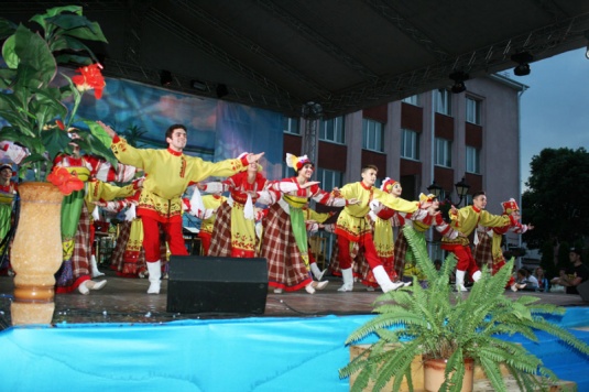 Народнай музыцы далей іскрыцца, славячы цымбальную сталіцу (+фота)