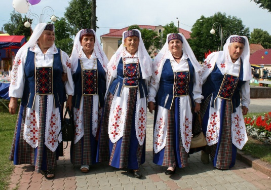 Народнай музыцы далей іскрыцца, славячы цымбальную сталіцу (+фота)