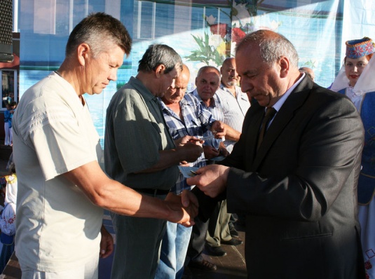 Народнай музыцы далей іскрыцца, славячы цымбальную сталіцу (+фота)