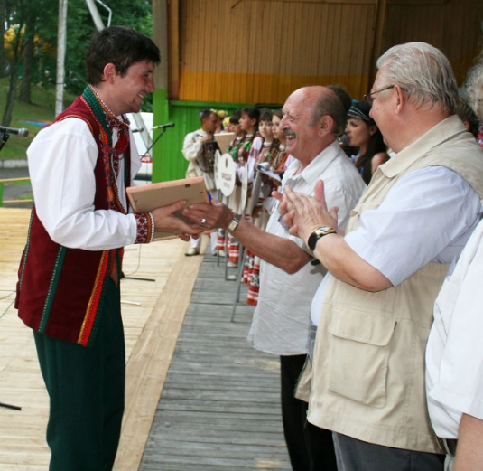 Народнай музыцы далей іскрыцца, славячы цымбальную сталіцу (+фота)