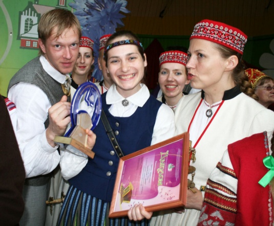 Народнай музыцы далей іскрыцца, славячы цымбальную сталіцу (+фота)