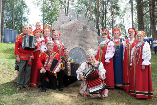 Народнай музыцы далей іскрыцца, славячы цымбальную сталіцу (+фота)
