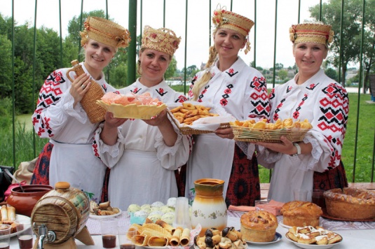 Народнай музыцы далей іскрыцца, славячы цымбальную сталіцу (+фота)