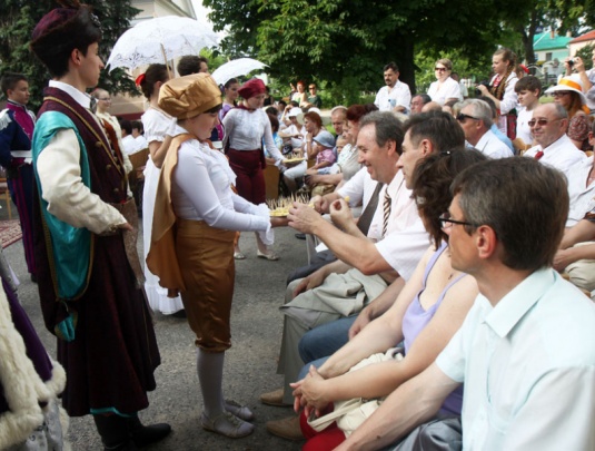 Народнай музыцы далей іскрыцца, славячы цымбальную сталіцу (+фота)