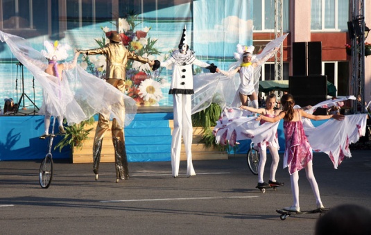 Народнай музыцы далей іскрыцца, славячы цымбальную сталіцу (+фота)