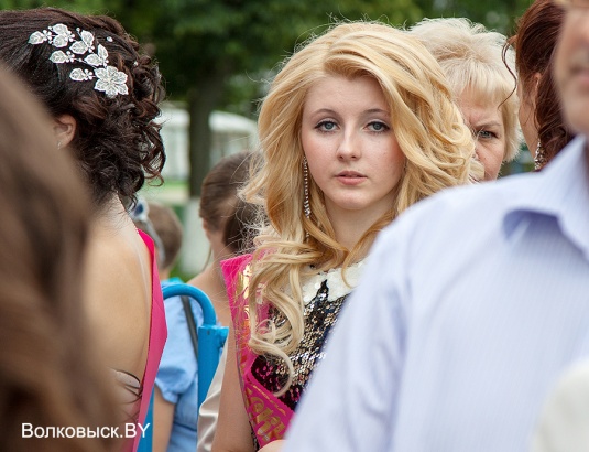 Волковыск проводил выпускников в большую жизнь