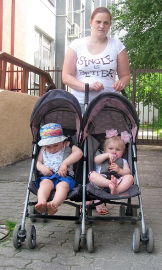 В Бресте многодетной маме предложили арендную квартиру, непригодную для жизни