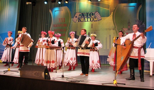 Баталии под скрипку, гармонь и цимбалы (+фото)