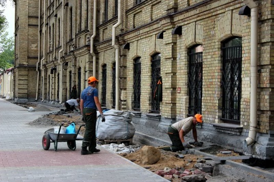Чтобы снять транспортное напряжение в центре Гродно, часть улицы Дзержинского откроют для движения в течение нескольких дней
