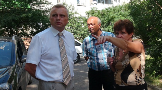 В Гродно взамен благоустройства дворов практикуют “бульдозерную реконструкцию”