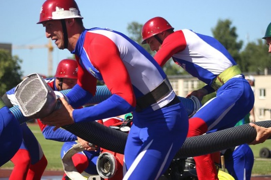 В Гродно проходит республиканский чемпионат по пожарному спорту