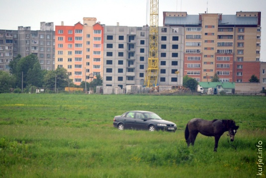Солигорск – город аптек и магазинов, а Слуцк..