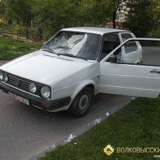 Под колесами Volkswagen Golf оказалась школьница