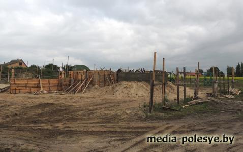 Прихожане строящегося храма в д.Федоры Столинского района просят о посильной помощи в строительстве Прихожане строящегося храма в д.Федоры Столинского района просят о посильной помощи в строительстве