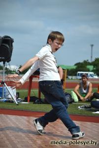 Белорусы, украинцы и россияне по"миТУСИЛИ" в Лунинце Белорусы, украинцы и россияне по"миТУСИЛИ" в Лунинце