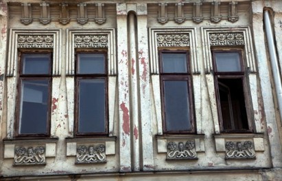 Знаменитый “Дом с лилиями” в Гродно готовится к реставрации