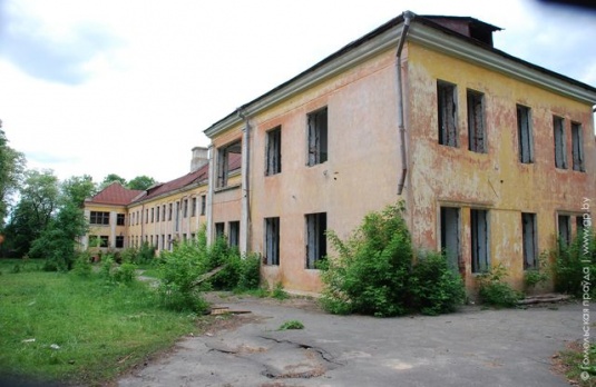 Прокуратура проверила дворы, детские и спортивные площадки области (фото)