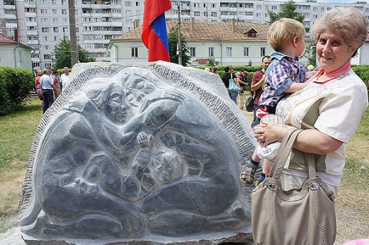 Скульптуры международного пленэра "Каменная сказка" украсят Могилев и Быхов