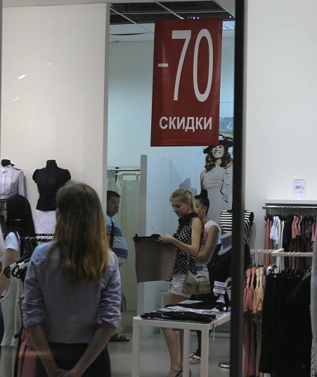 Фоторепортаж: в Гродно прошла ночь распродаж