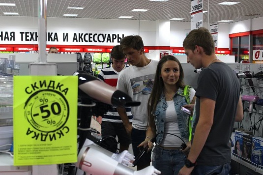 Фоторепортаж: в Гродно прошла ночь распродаж