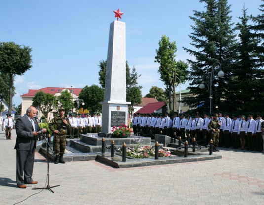 В Поставах отметили главный государственный праздник — День Независимоcти (+фото)