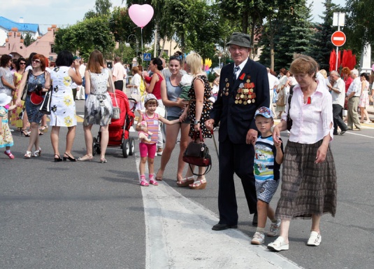В Поставах отметили главный государственный праздник — День Независимоcти (+фото)