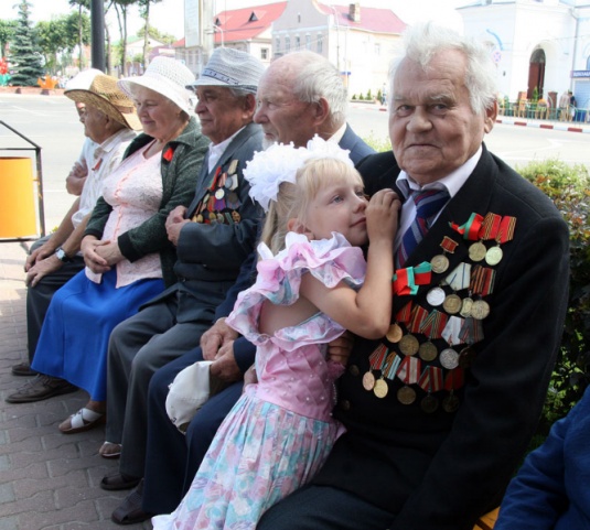 В Поставах отметили главный государственный праздник — День Независимоcти (+фото)