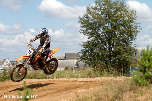 В Волковыске прошли соревнования по мотокроссу