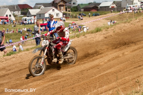 В Волковыске прошли соревнования по мотокроссу
