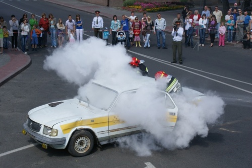 В Гродно состоится празднование 160-летия пожарной службы: парад пожарной техники, концерт оркестра МЧС, полевая кухня и водный салют
