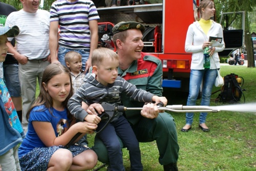 В Гродно состоится празднование 160-летия пожарной службы: парад пожарной техники, концерт оркестра МЧС, полевая кухня и водный салют