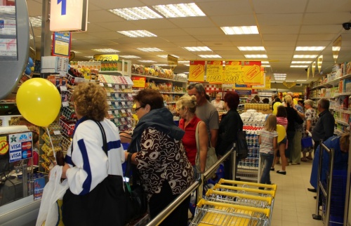 Фоторепортаж: открытие десятого магазина “Евроопт” в Гродно