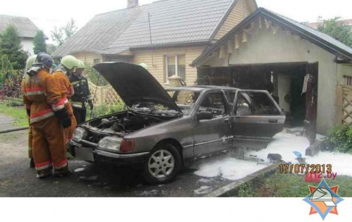 В Гродно пенсионер получил ожоги при попытке перекачать газ из бытового баллона в автомобильную газовую установку