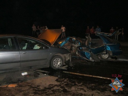 В Пинске столкнулись Hyundai и Citroen. Один человек погиб