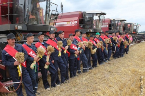 Под Строхово провели праздник «Зажынкі-2013»