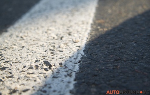 Первой улицей Гродно, на которой была нанесена пластиковая разметка, стала улица Суворова