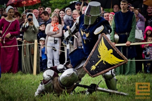 Рыцари из Слуцка и Солигорска фестивалят