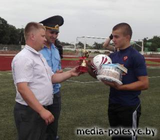 «Квартал» победил в соревнованиях по мини-футболу среди дворовых команд