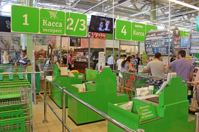 Фотофакт: в гипермаркете “АЛМИ” появились экспресс-кассы