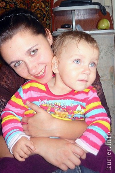 Родить в 16 лет: дочки-матери по-cлуцки