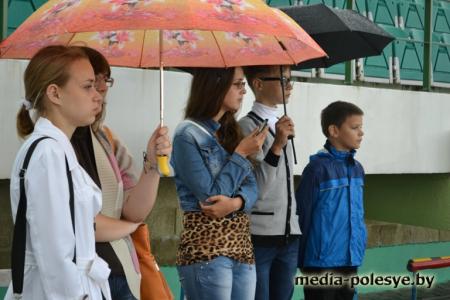 Прощание с летом в Лунинце - танцы до упаду