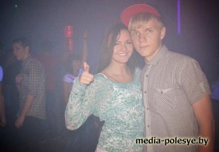 Прощание с летом в Лунинце - танцы до упаду